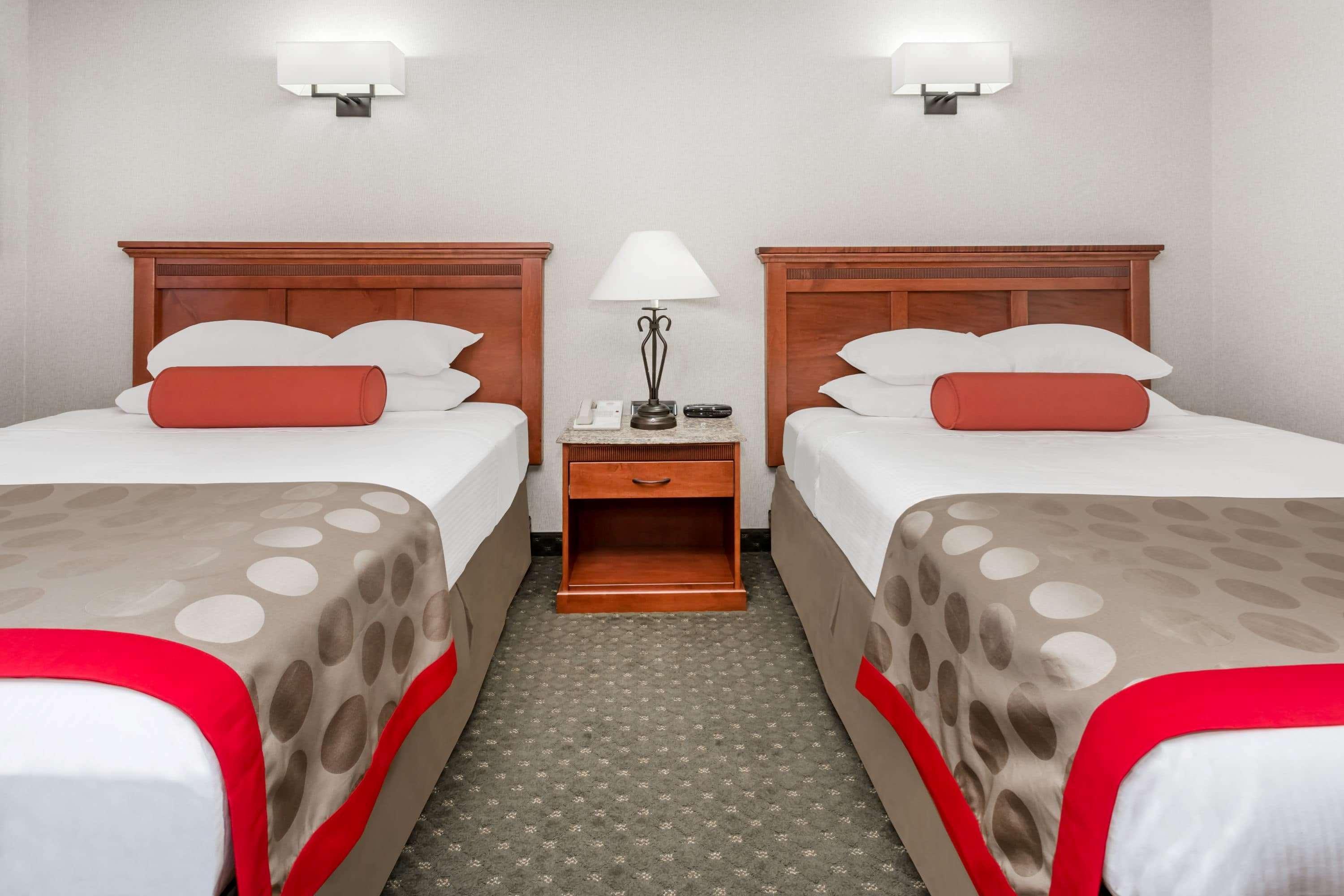 Ramada By Wyndham Hotel Frisco