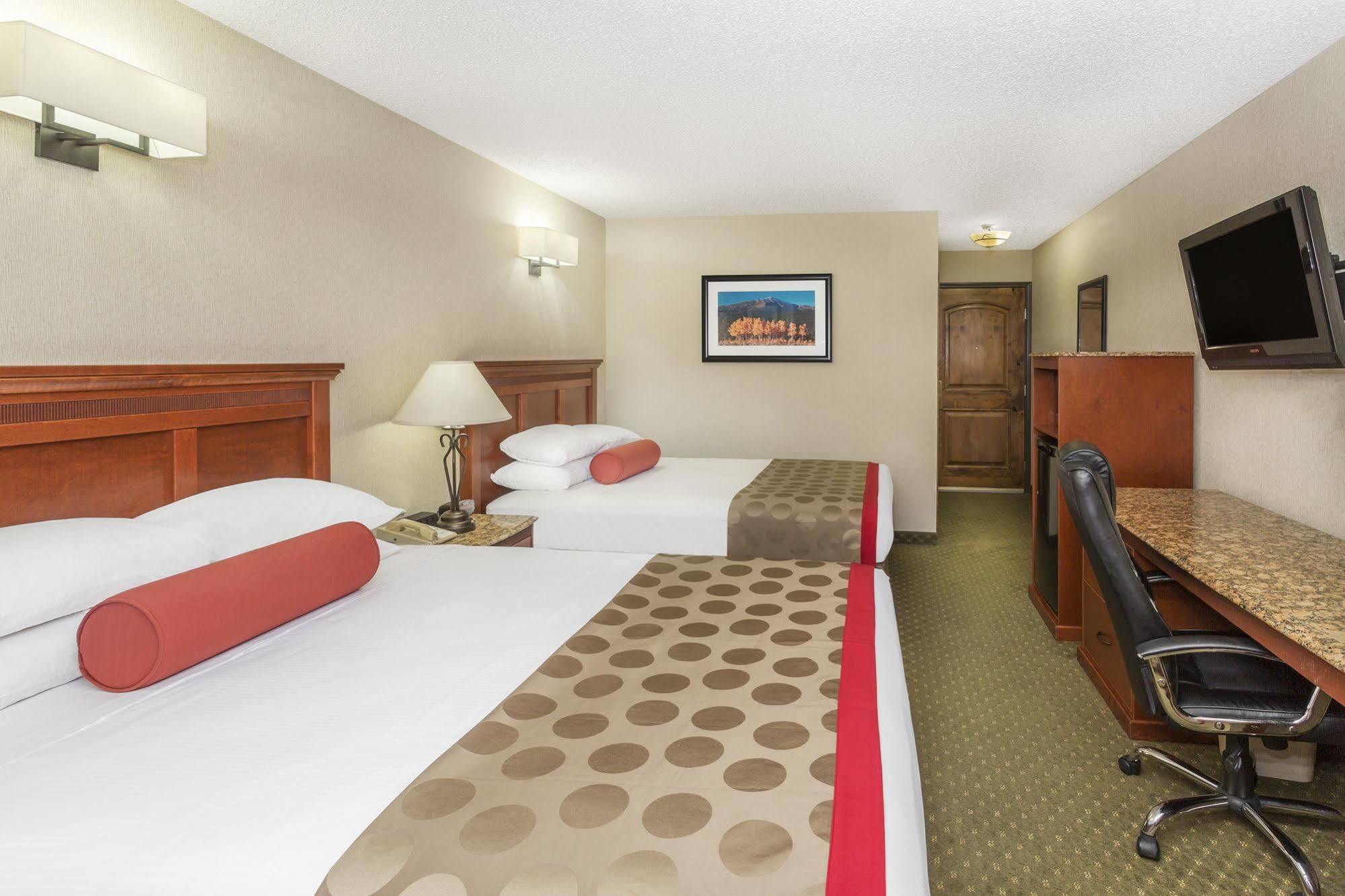 Ramada By Wyndham 3*